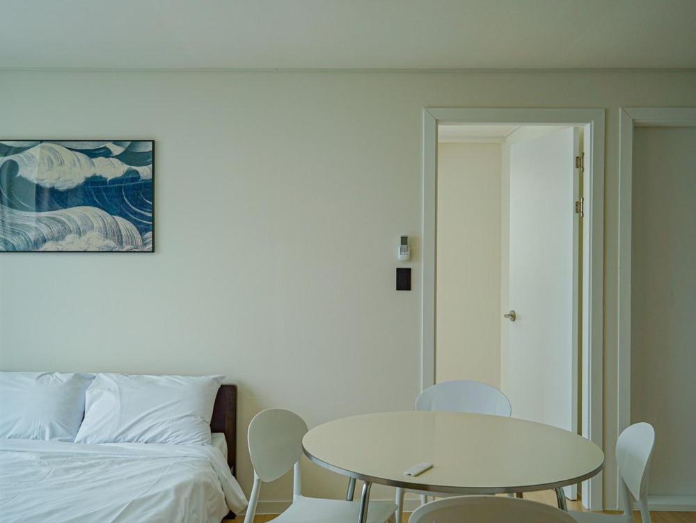 Eulwangri Sult Hotel Инчон Стая снимка